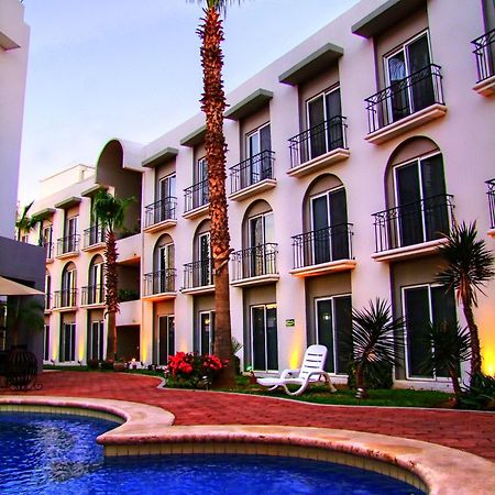 Seven Crown Express & Suites By Kavia Cabo San Lucas Exterior foto
