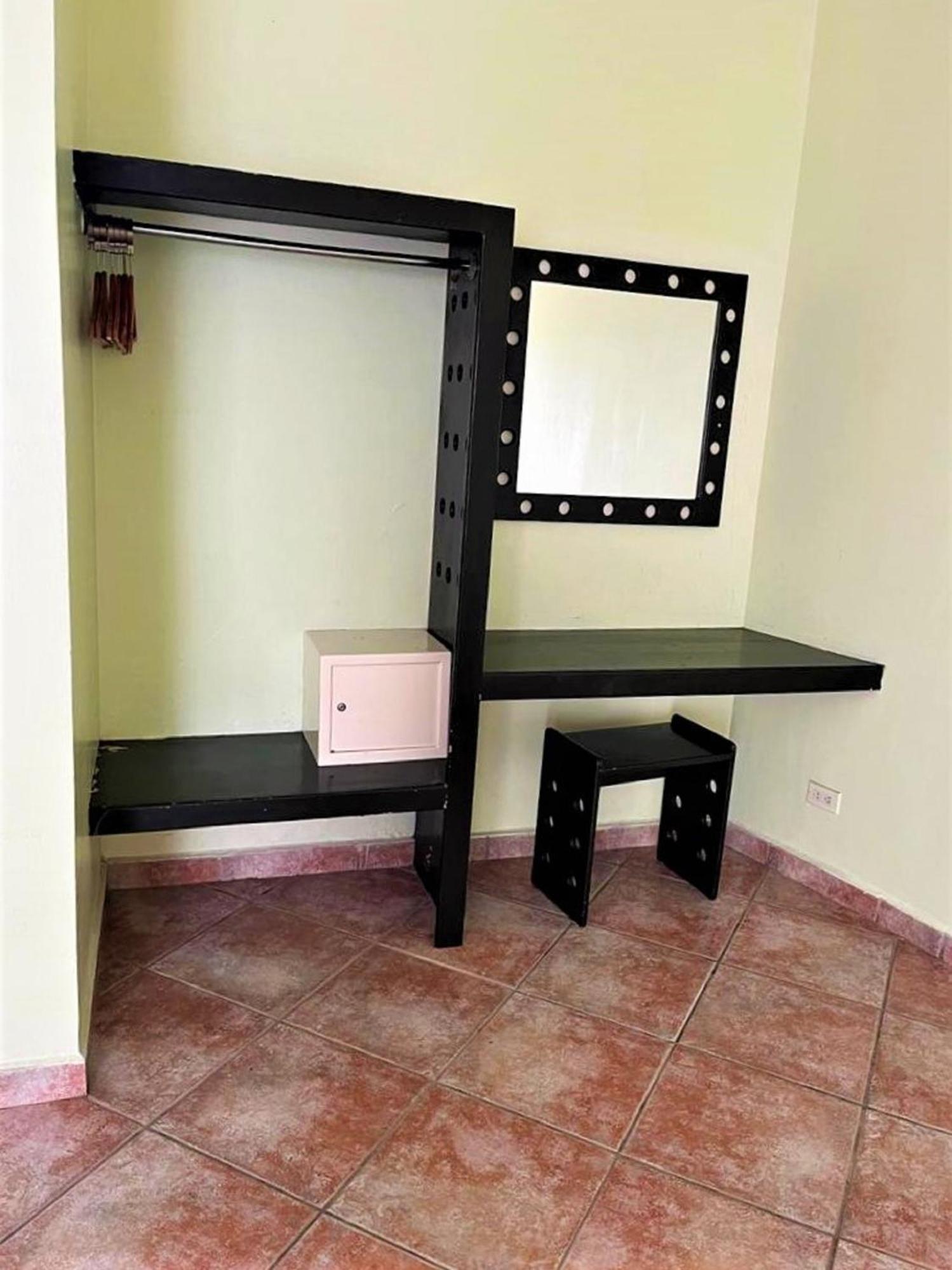 Seven Crown Express & Suites By Kavia Cabo San Lucas Exterior foto